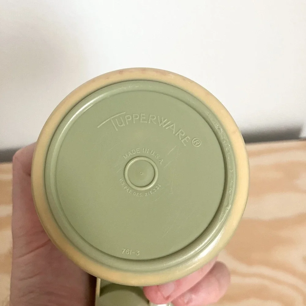 Vintage Tupperware Measuring Cups Set Of 5 Flat Olive Green Retro 761-765